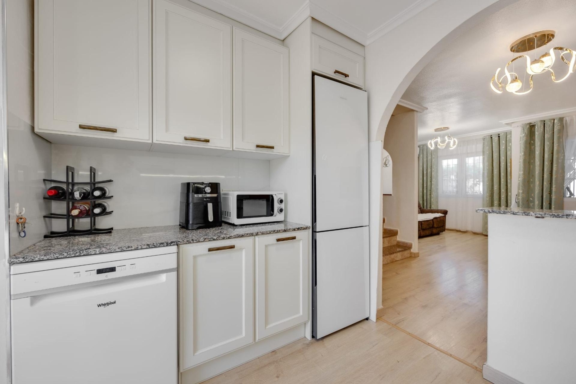 Venta - Casa de pueblo -
Torrevieja - Aguas Nuevas