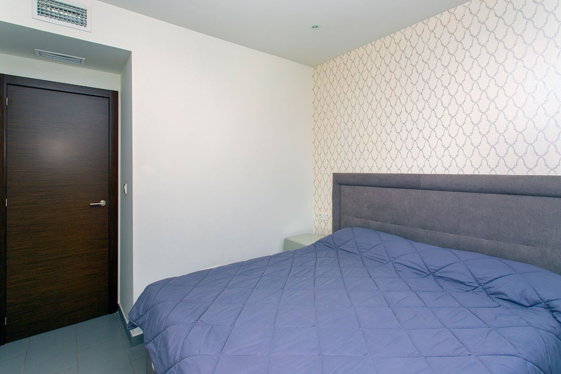 Venta - Casa de pueblo -
Torrevieja - Aguas Nuevas