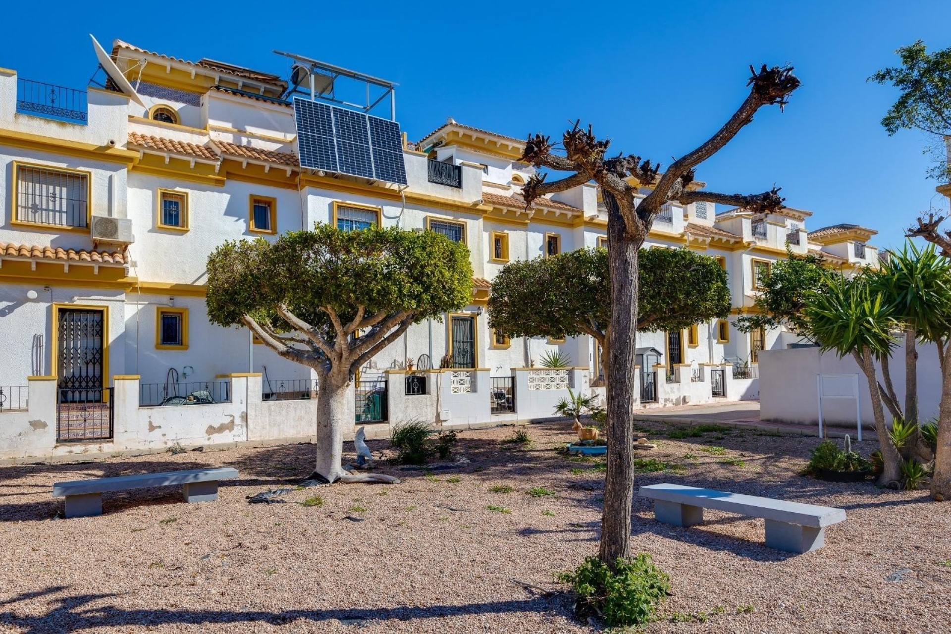 Venta - Casa de pueblo -
Torrevieja - Aguas Nuevas