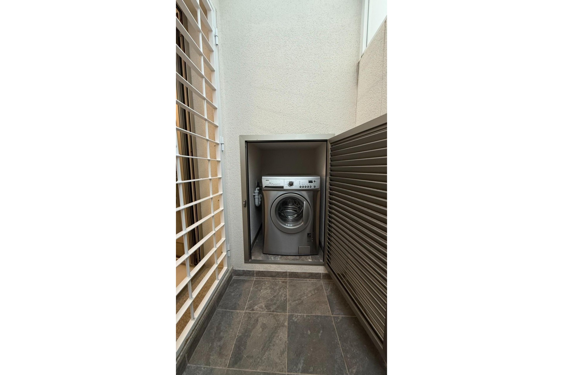 Venta - Casa de pueblo -
Torrevieja - Aguas Nuevas