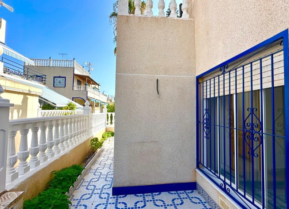 Venta - Casa de pueblo -
Torrevieja - Carrefour