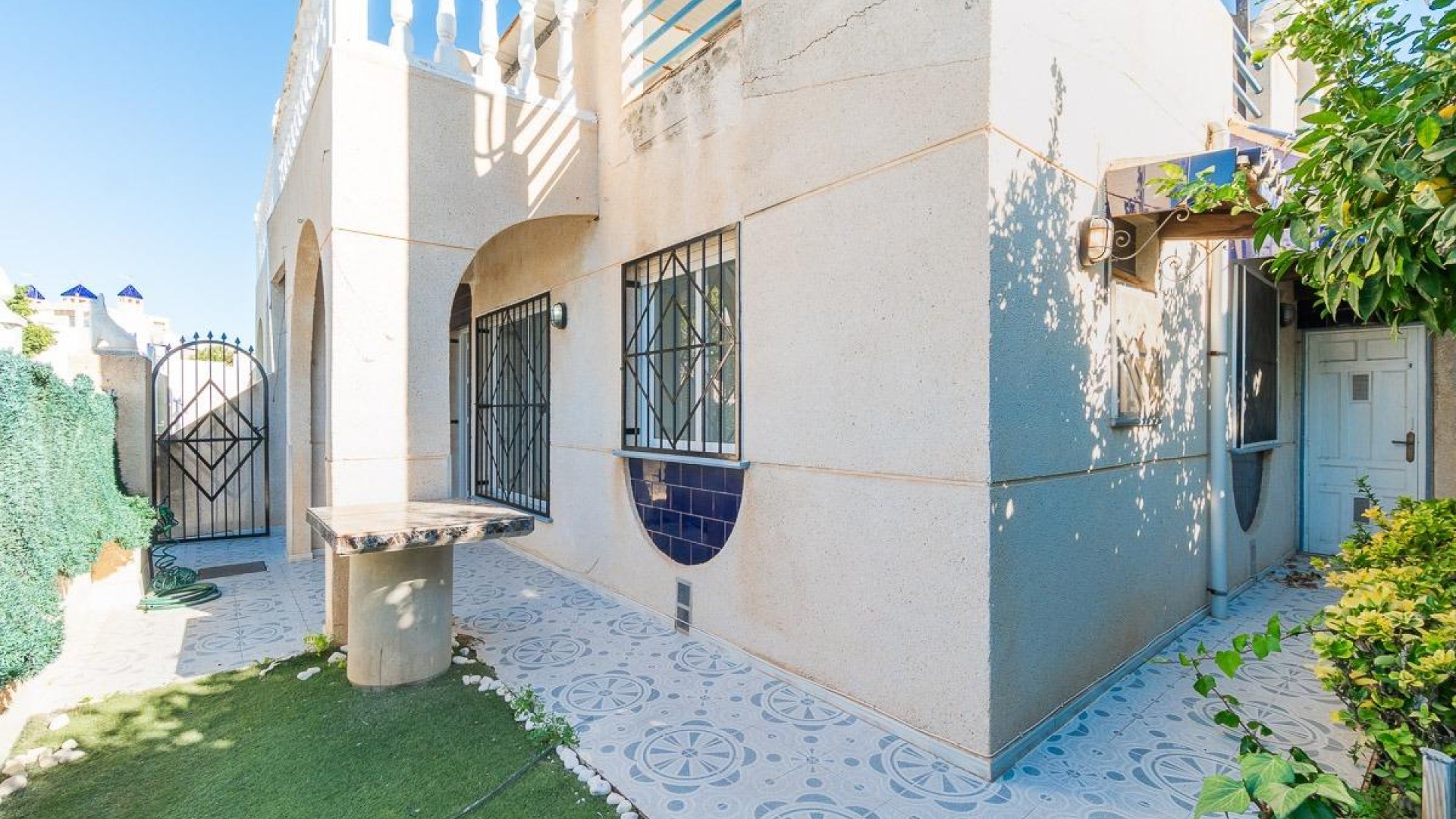 Venta - Casa de pueblo -
Torrevieja - Carrefour