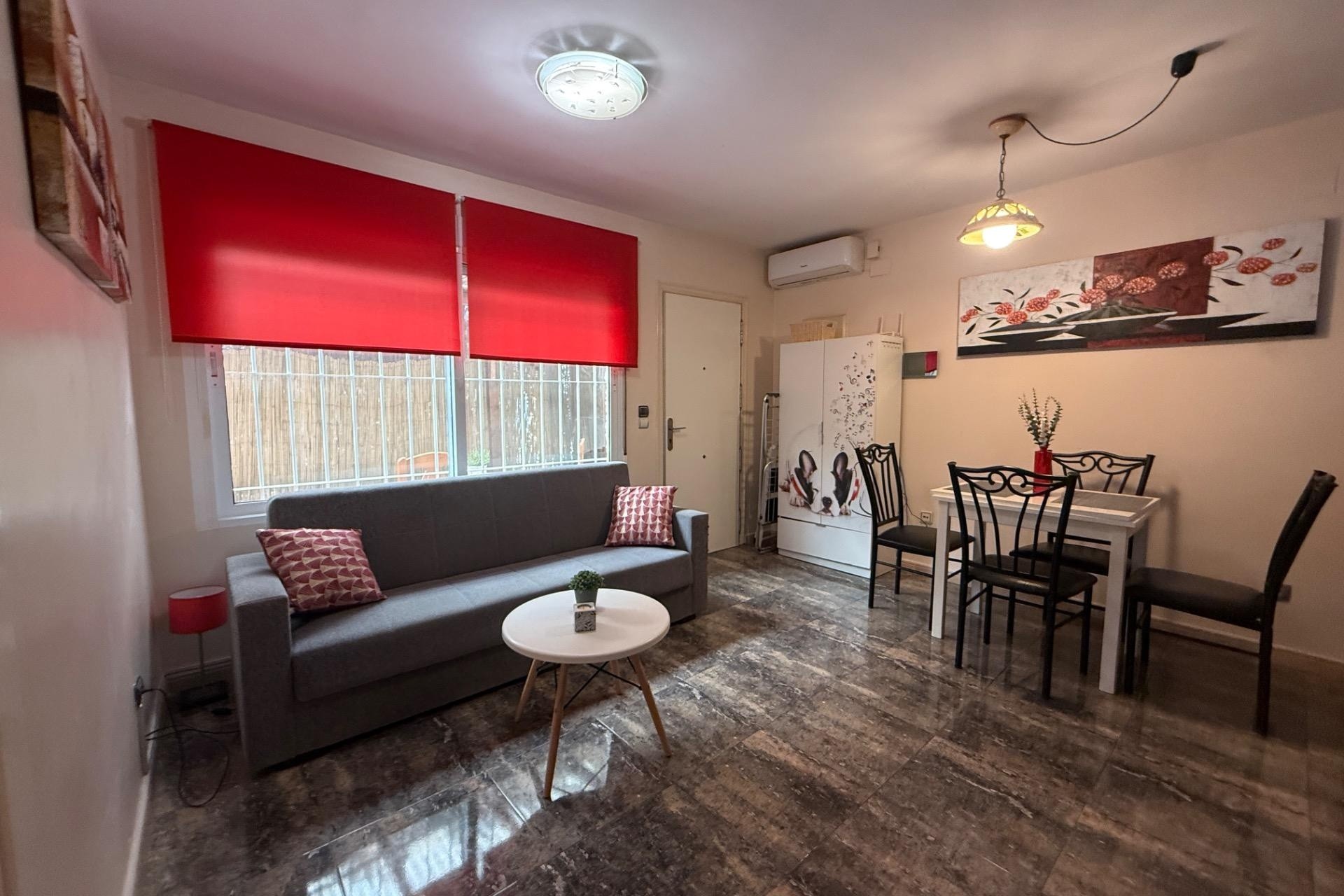 Venta - Casa de pueblo -
Torrevieja - Carrefour
