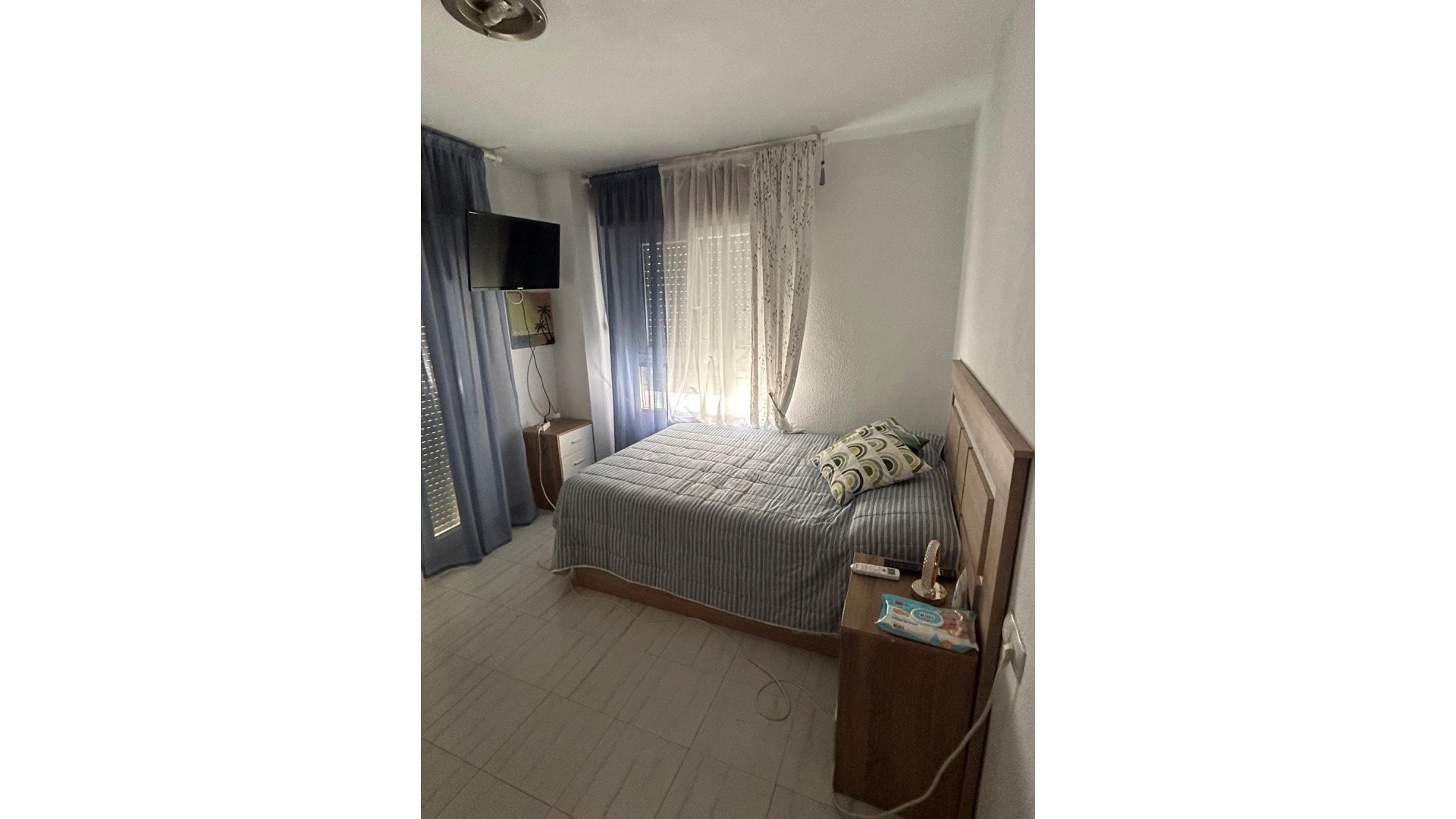 Venta - Casa de pueblo -
Torrevieja - Centro