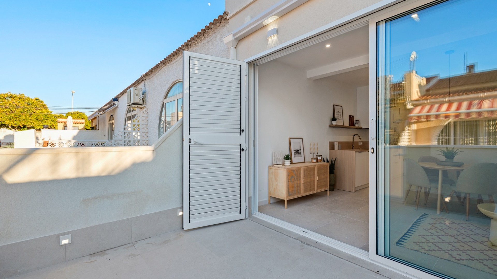 Venta - Casa de pueblo -
Torrevieja - El chaparral