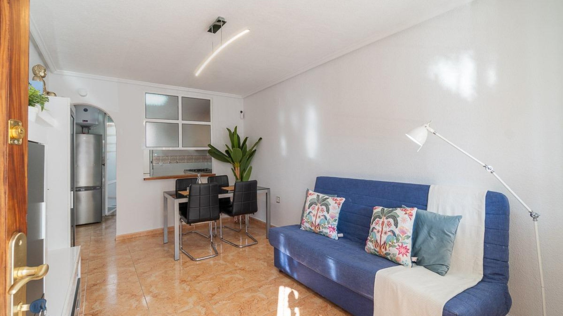Venta - Casa de pueblo -
Torrevieja - El limonar