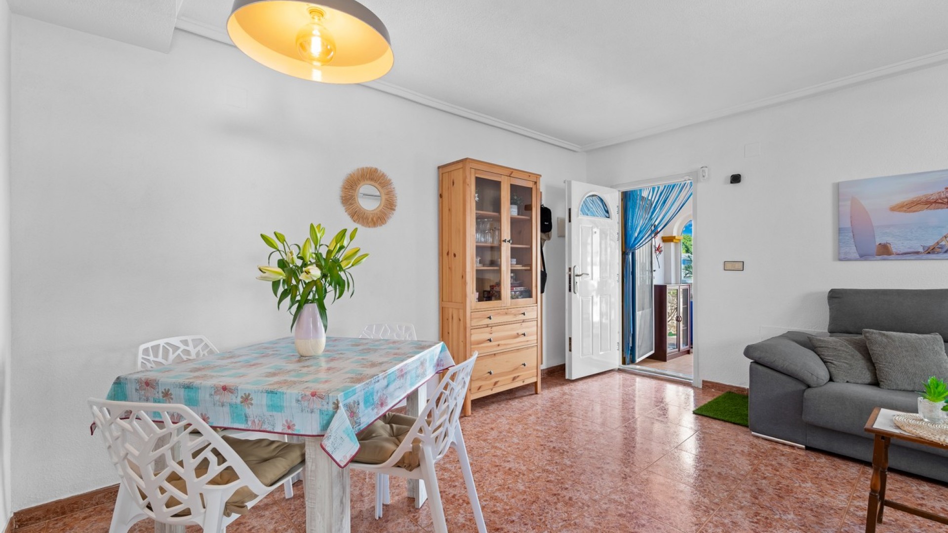 Venta - Casa de pueblo -
Torrevieja - Habaneras