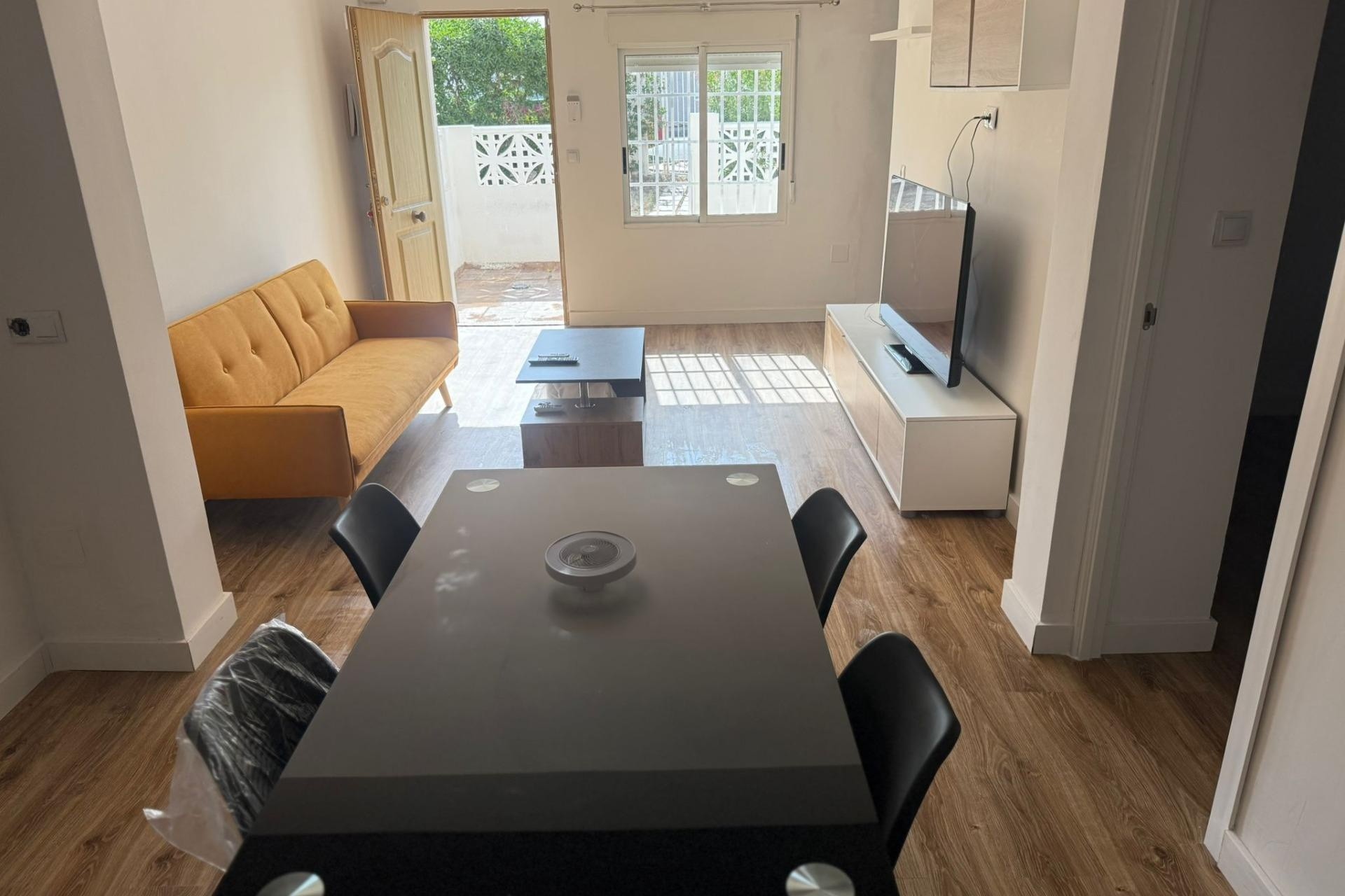 Venta - Casa de pueblo -
Torrevieja - La Siesta - El Salado - Torreta