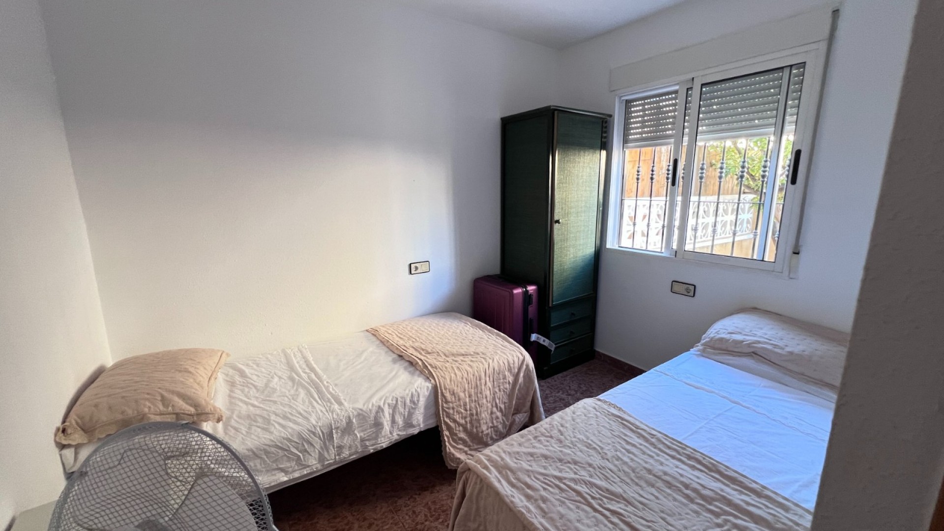 Venta - Casa de pueblo -
Torrevieja - La Siesta