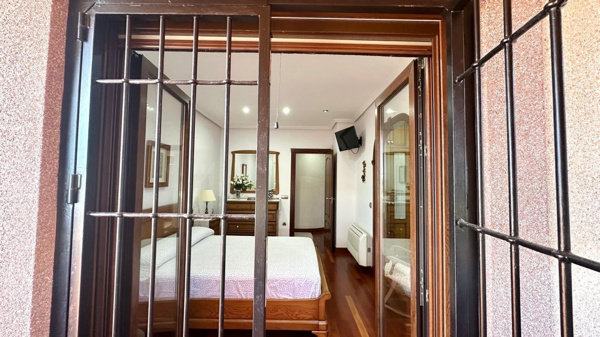 Venta - Casa de pueblo -
Torrevieja - La siesta