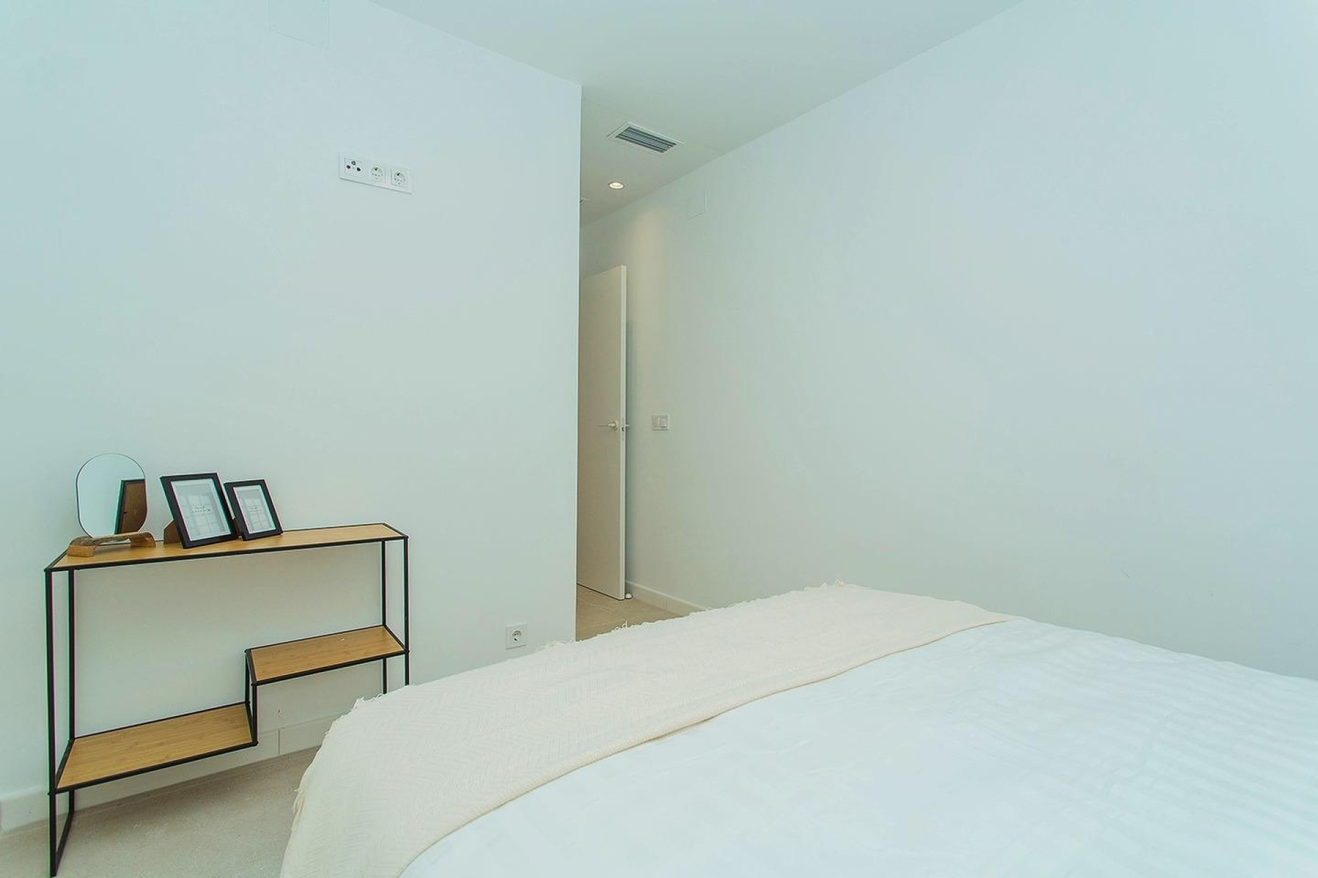 Venta - Casa de pueblo -
Torrevieja - La Siesta