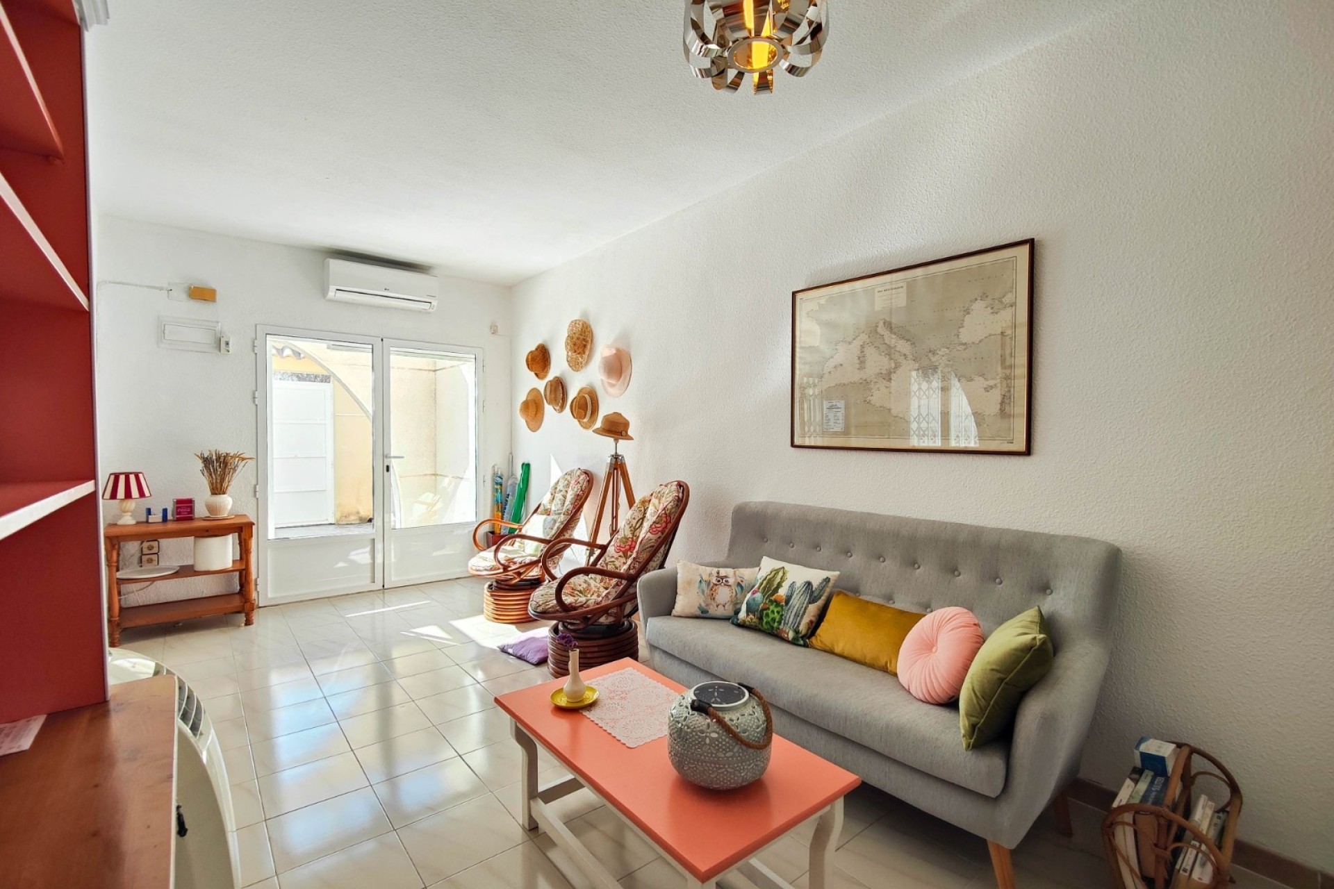 Venta - Casa de pueblo -
Torrevieja - Nueva Torrevieja