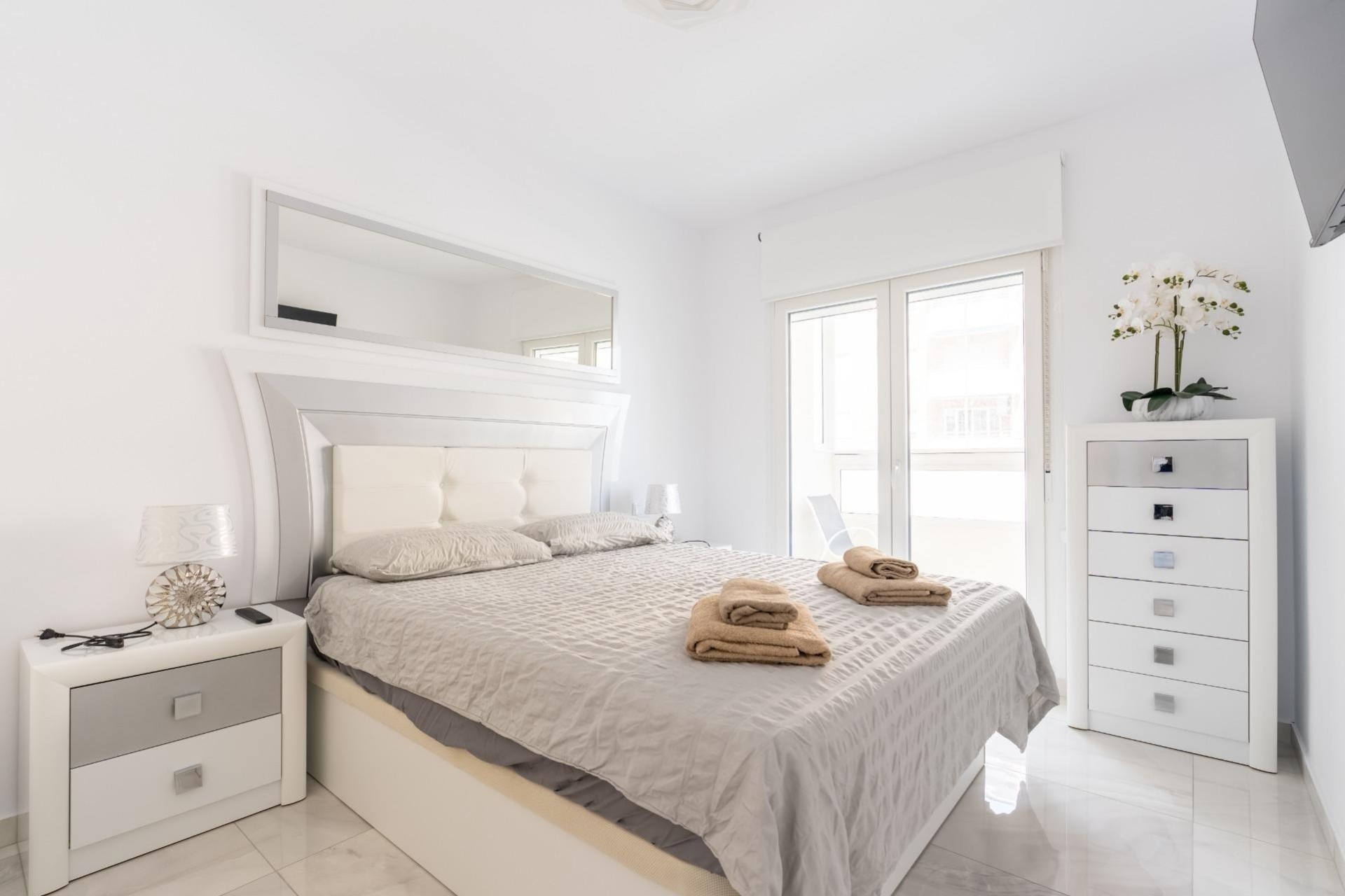 Venta - Casa de pueblo -
Torrevieja - Punta Prima