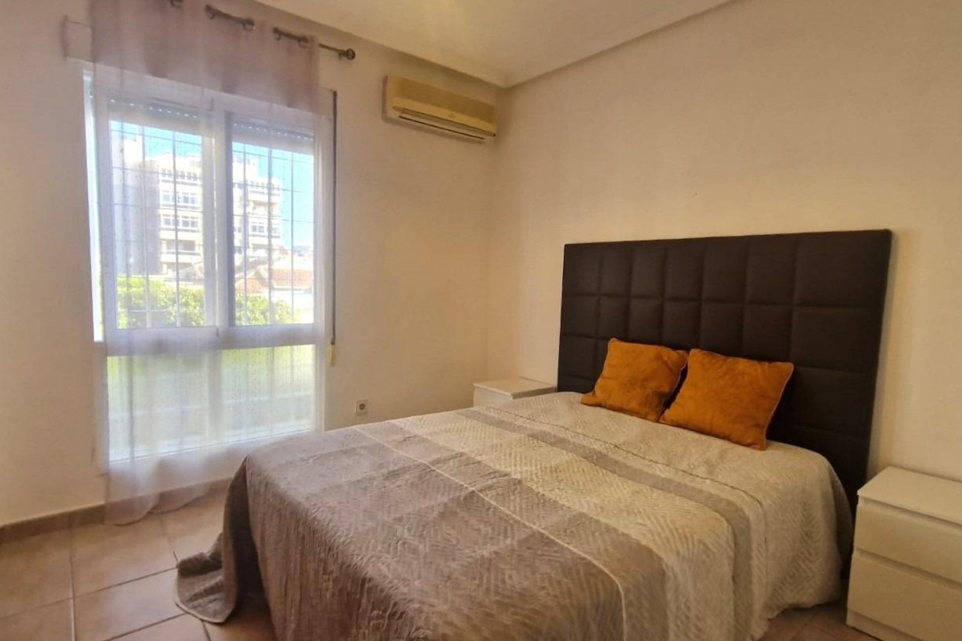 Venta - Casa de pueblo -
Torrevieja - Torreblanca