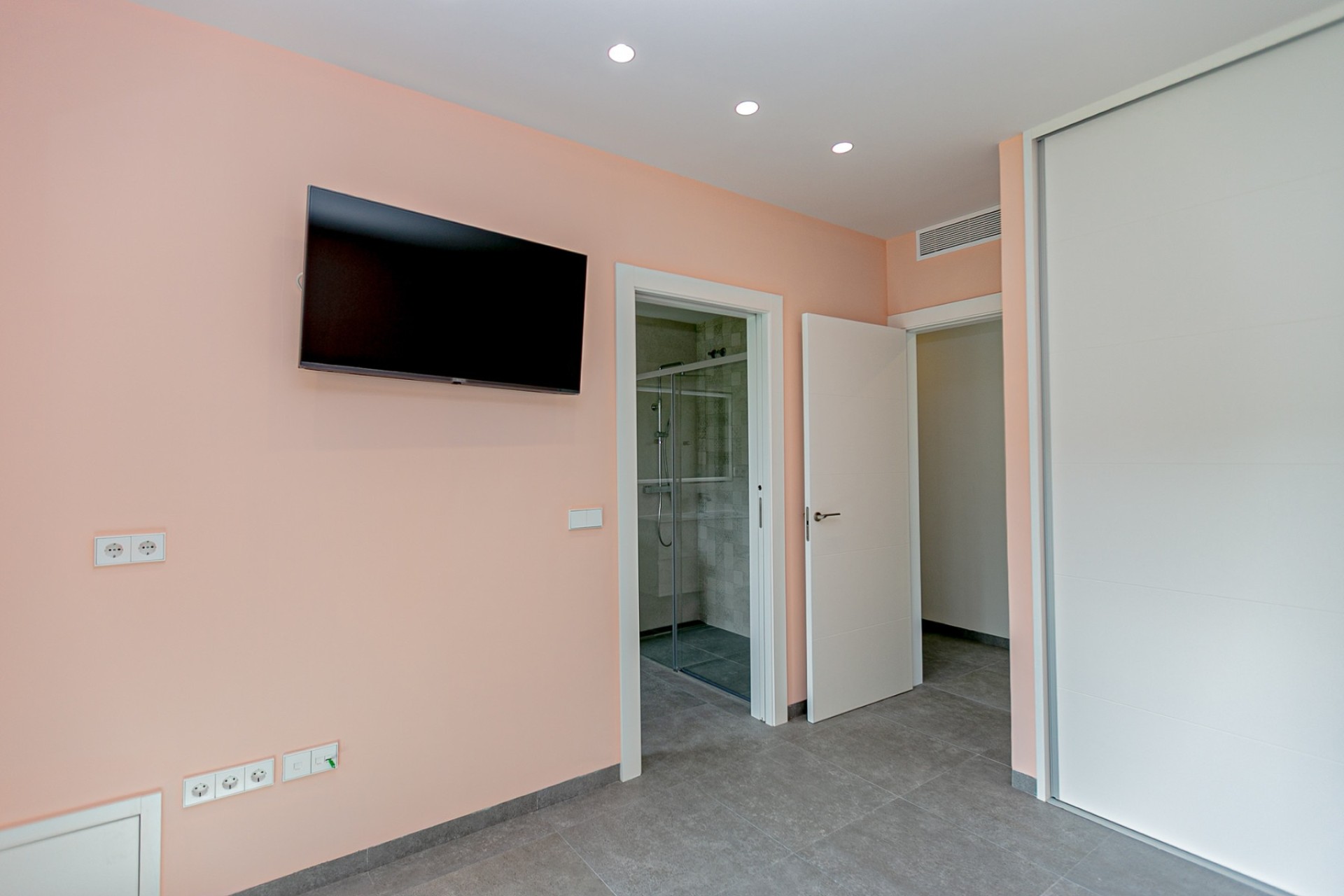 Venta - Casa de pueblo -
Torrevieja - Torreta - Salado