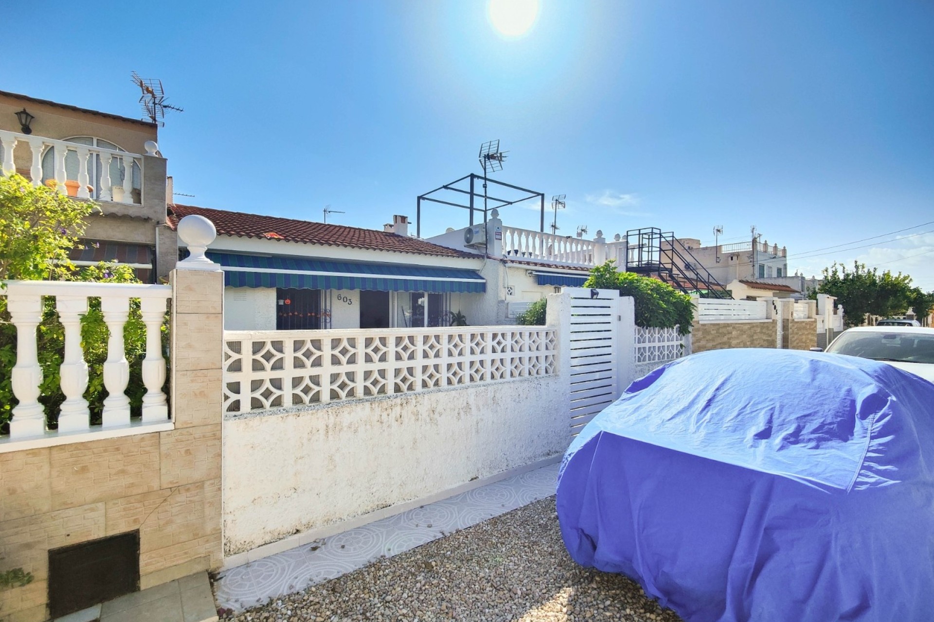 Venta - Casa de pueblo -
Torrevieja - Torreta - Salado
