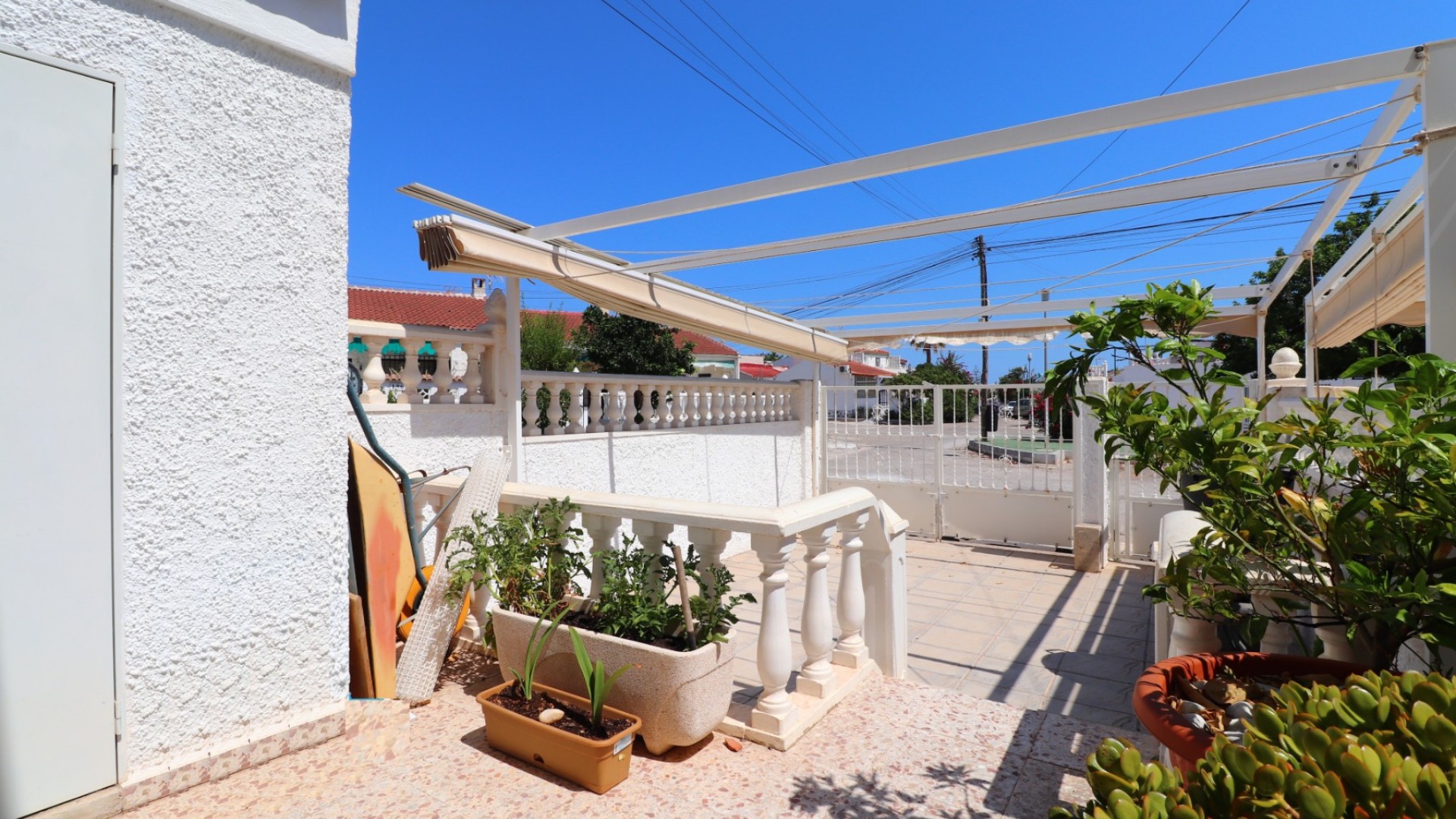 Venta - Casa de pueblo -
Torrevieja - Torretas