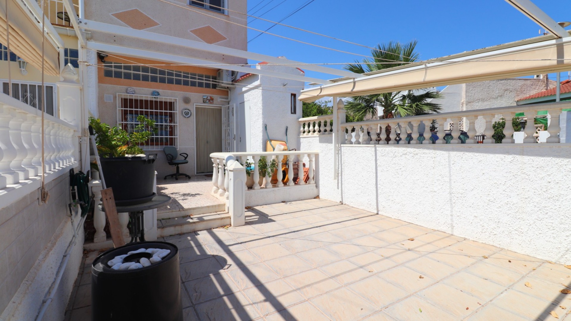 Venta - Casa de pueblo -
Torrevieja - Torretas