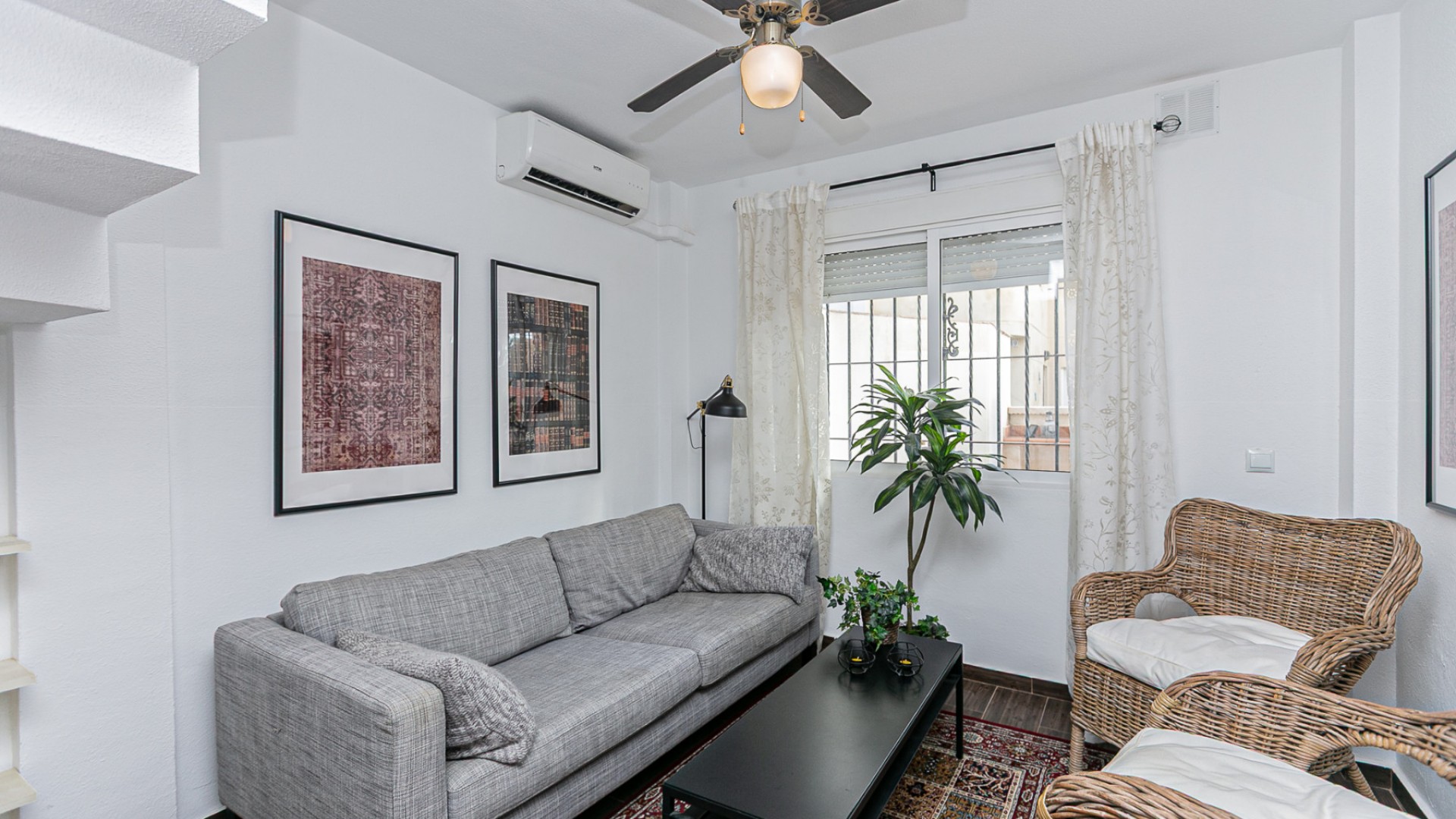 Venta - Casa de pueblo -
Torrevieja - Torretas