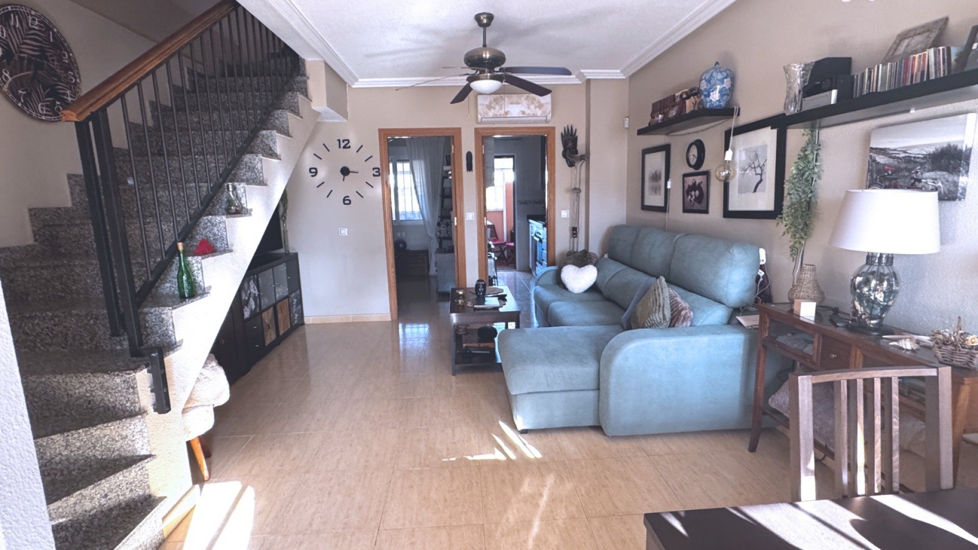 Venta - Casa de pueblo -
Torrevieja - Torrevieja Alicante