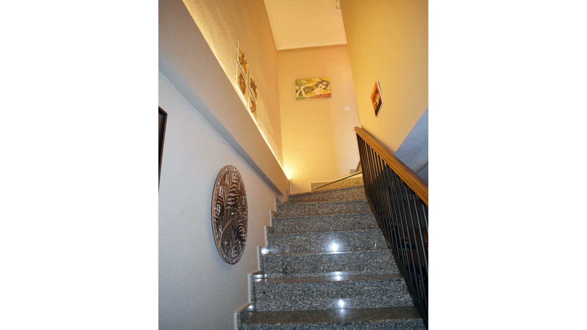 Venta - Casa de pueblo -
Torrevieja - Torrevieja Alicante