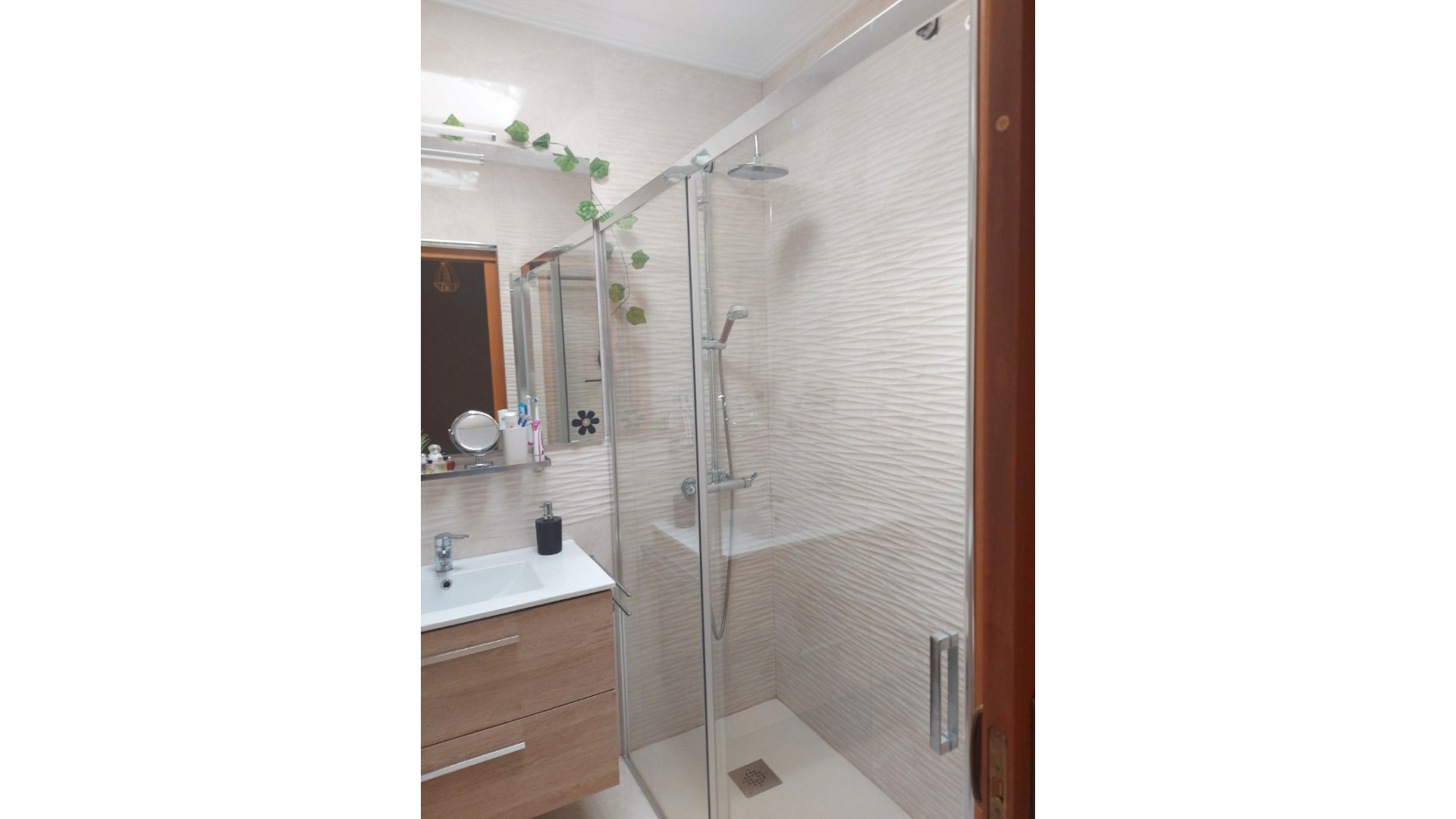 Venta - Casa de pueblo -
Torrevieja - Torrevieja Alicante