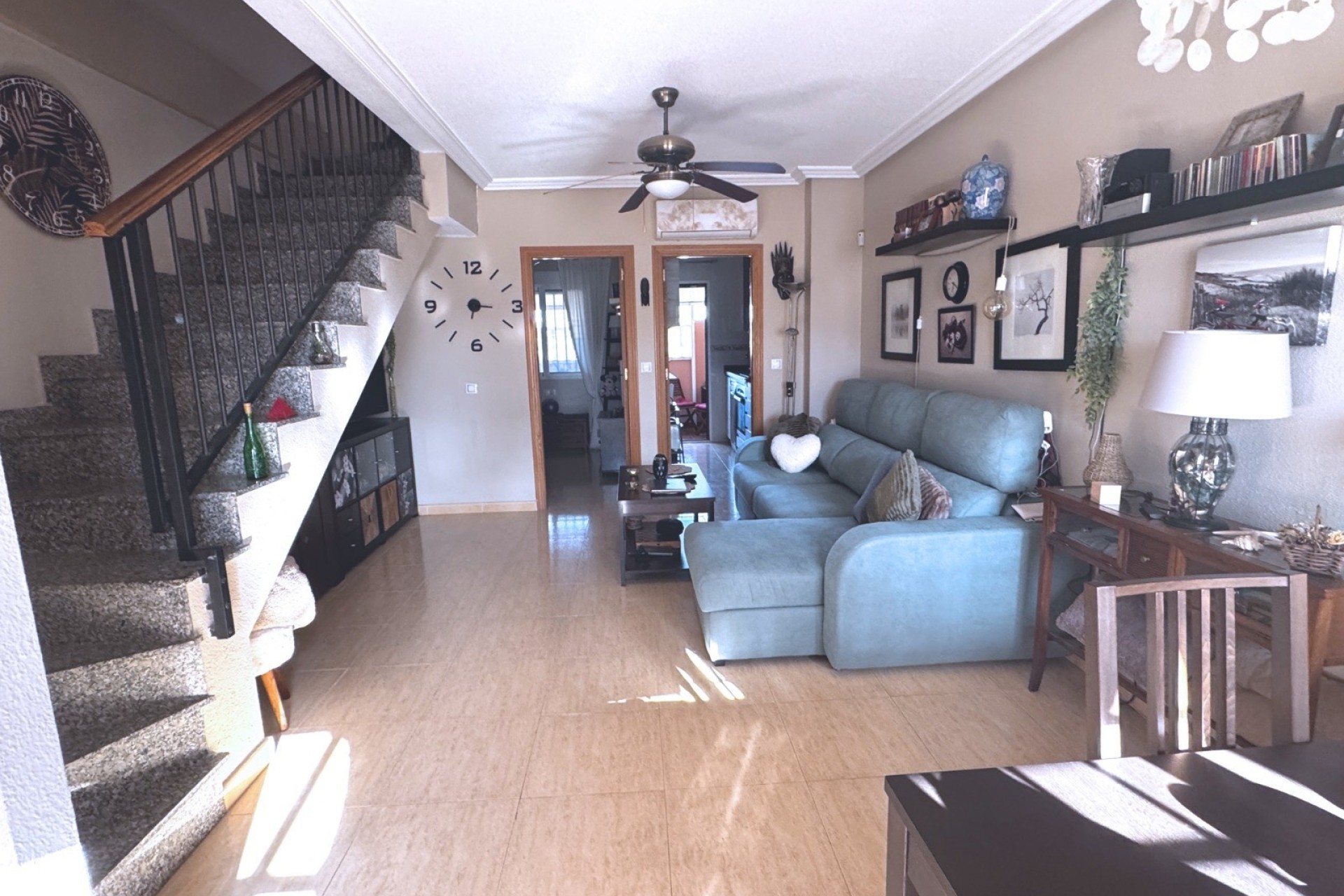 Venta - Casa de pueblo -
Torrevieja - Torrevieja Alicante