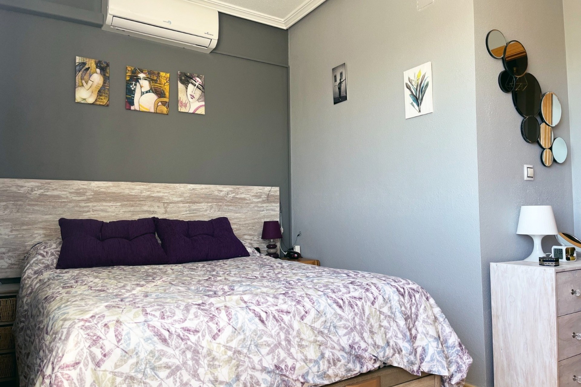 Venta - Casa de pueblo -
Torrevieja - Torrevieja Alicante