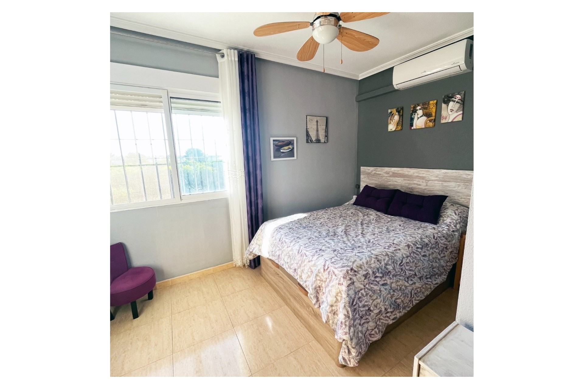 Venta - Casa de pueblo -
Torrevieja - Torrevieja Alicante