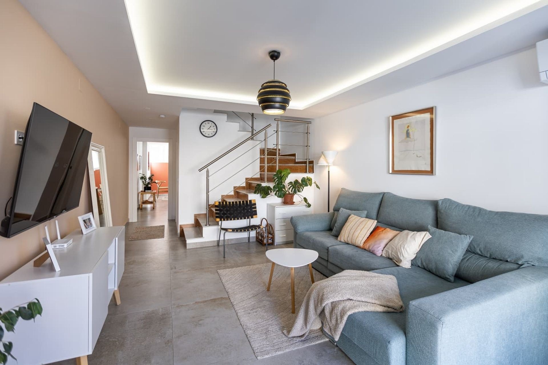 Venta - Casa de pueblo -
Torrevieja