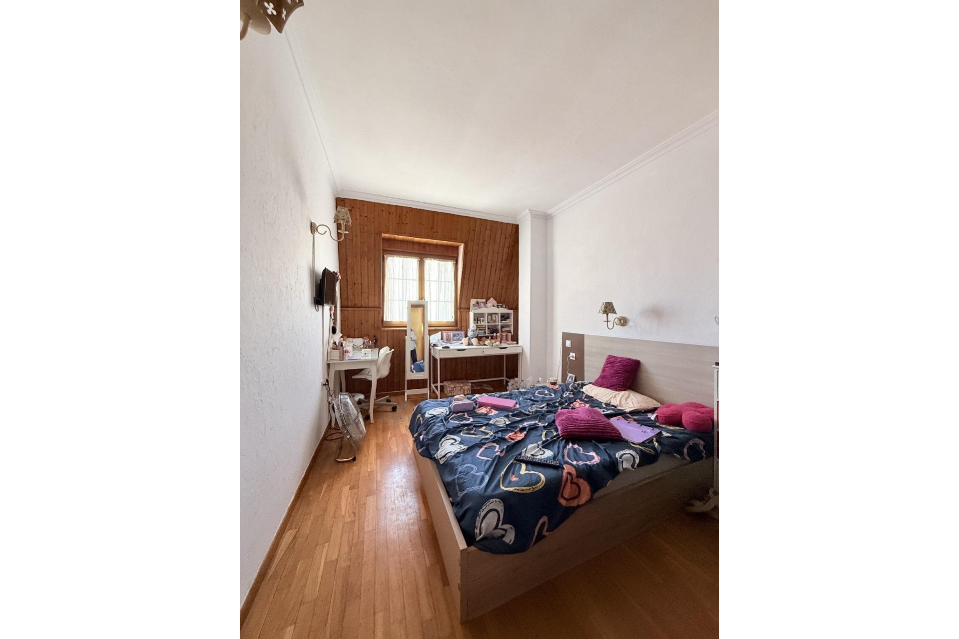 Venta - Casa de pueblo -
Torrevieja