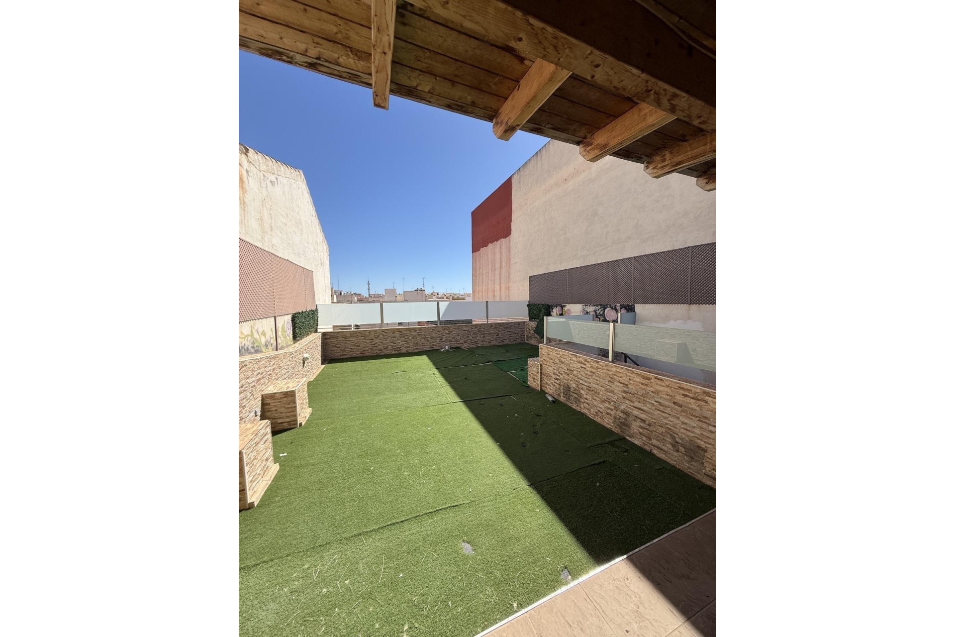 Venta - Casa de pueblo -
Torrevieja