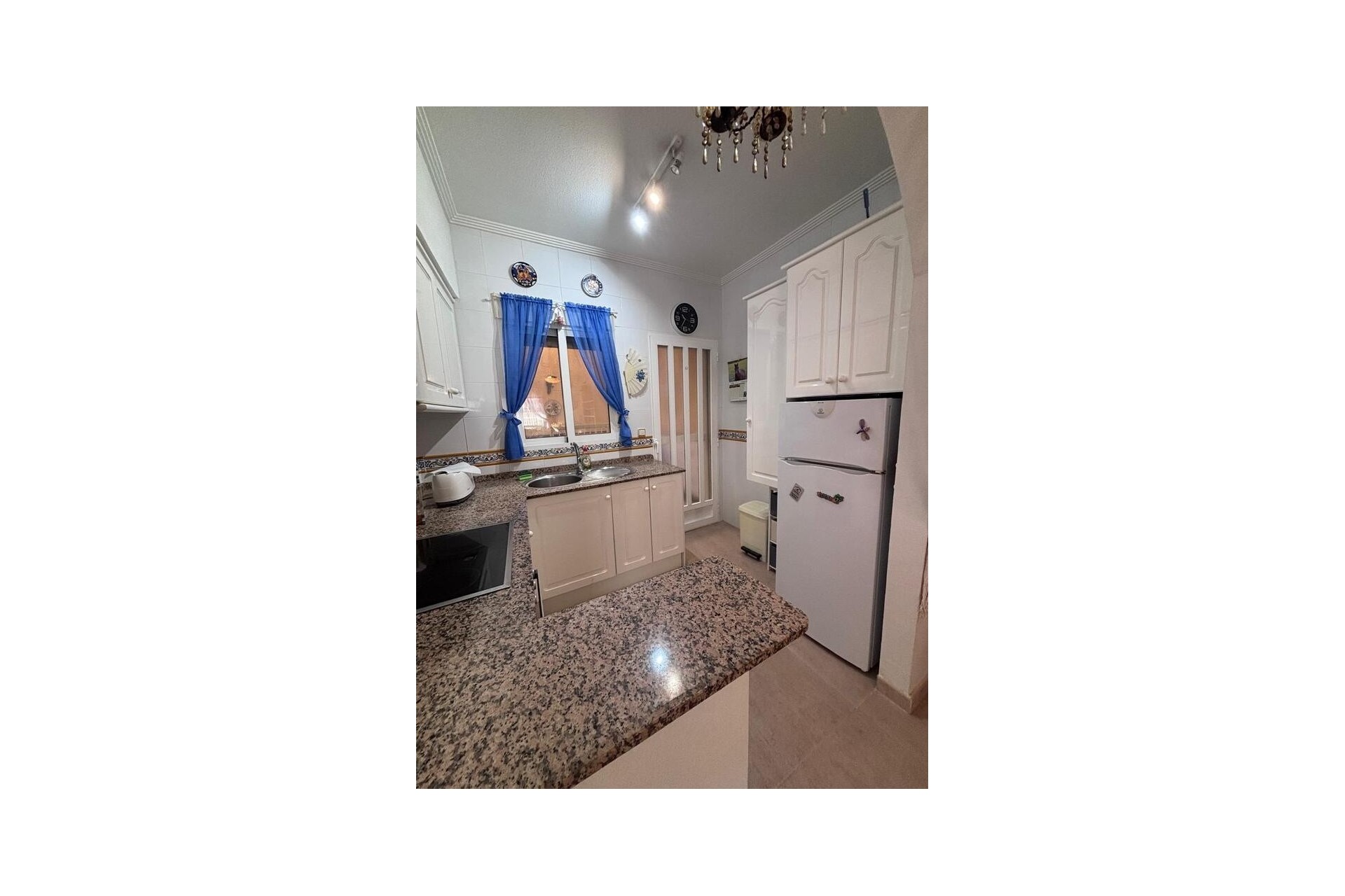 Venta - Casa de pueblo -
Villamartín - Costa Blanca