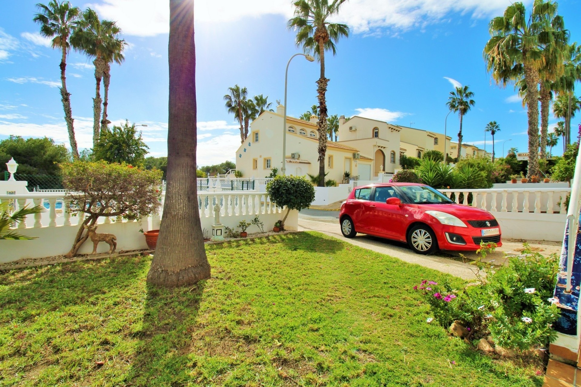 Venta - Casa de pueblo -
Villamartín - LOS DOLSES