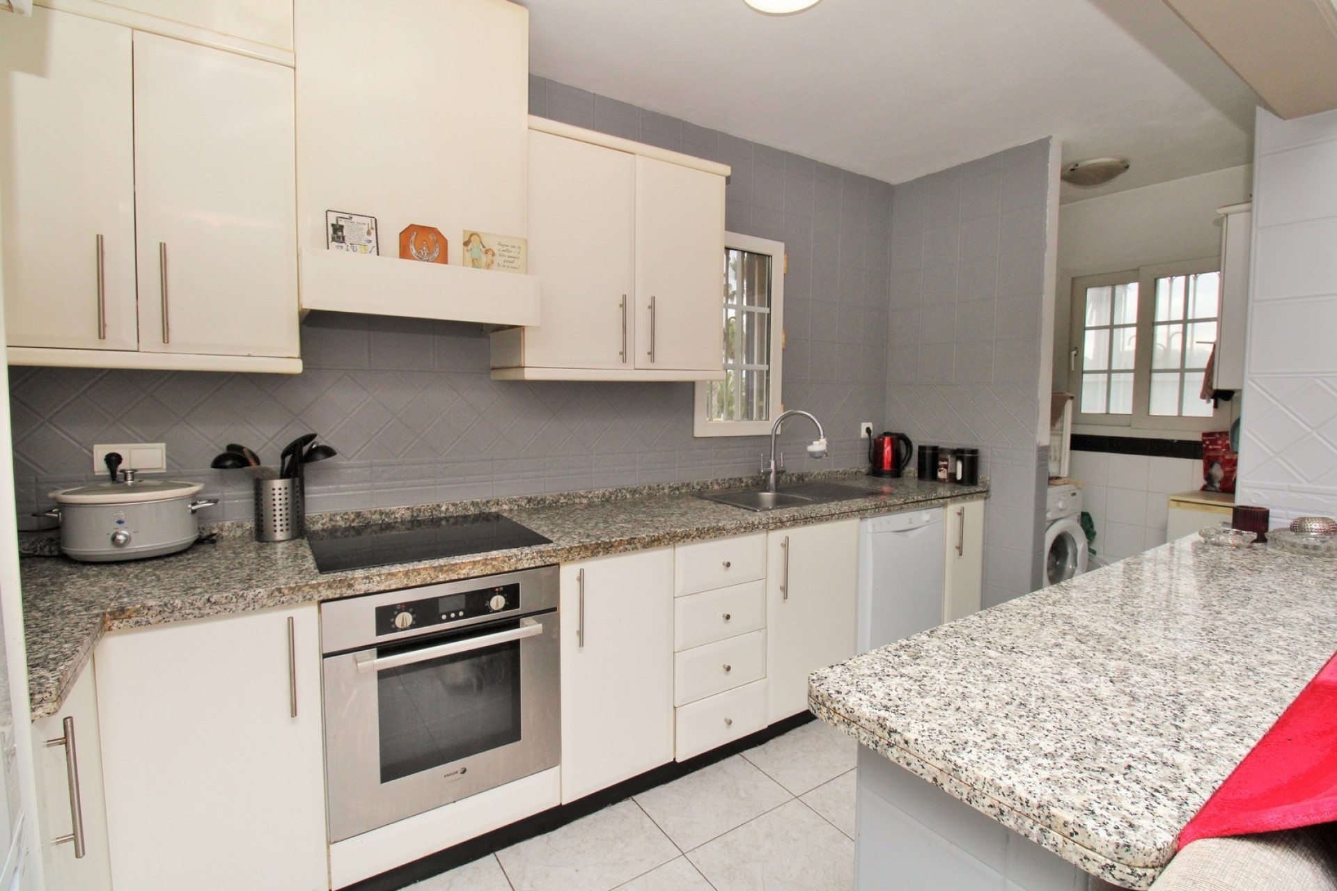 Venta - Casa de pueblo -
Villamartín - LOS DOLSES