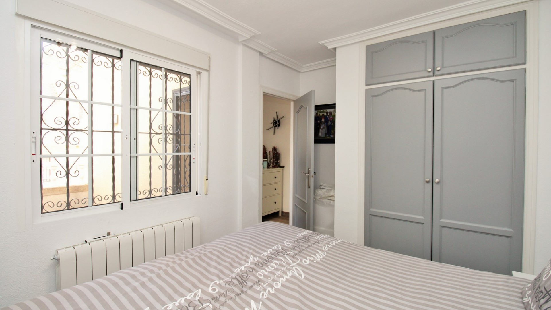 Venta - Casa de pueblo -
Villamartín