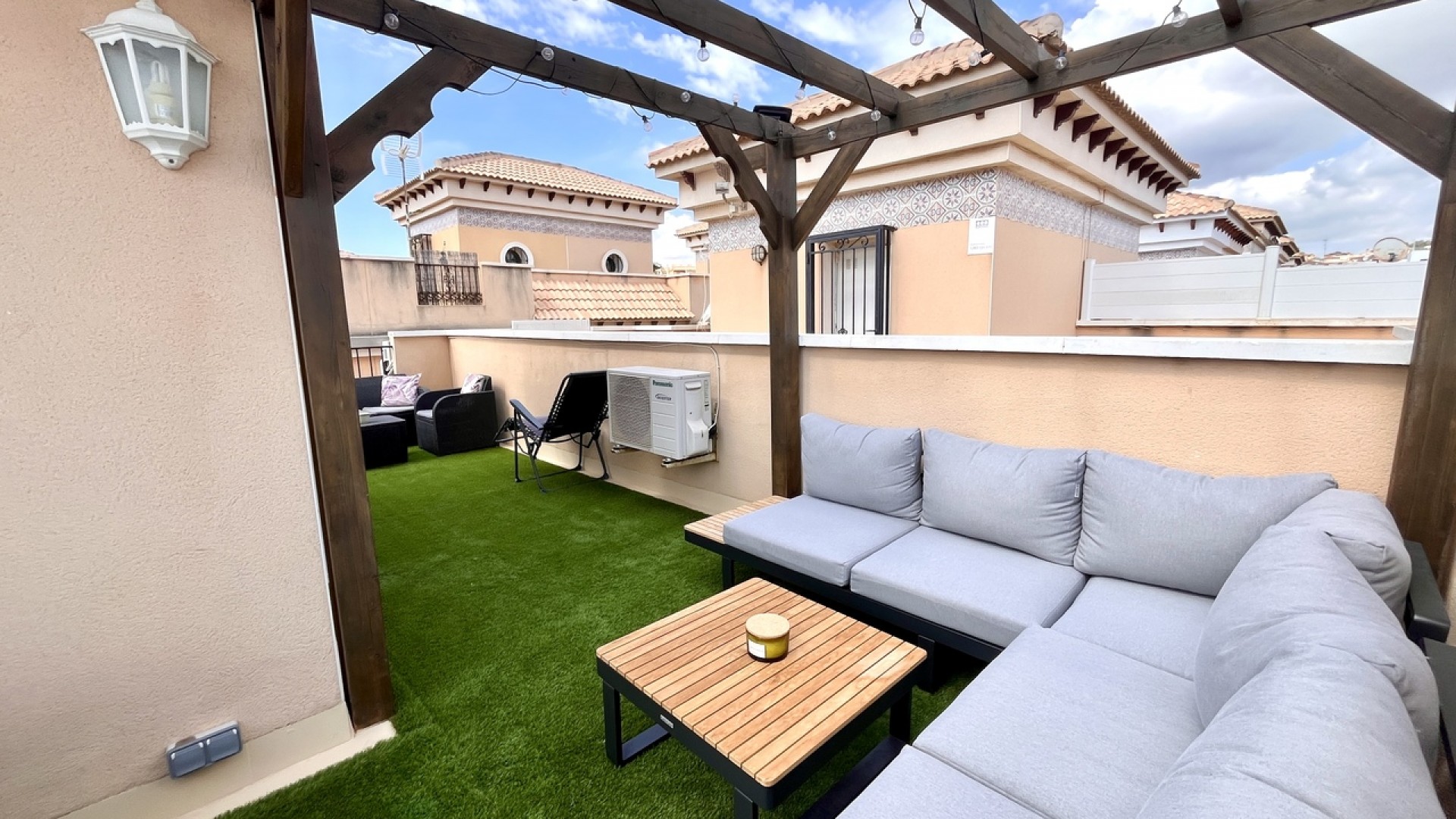 Venta - Casa de pueblo -
Villamartín