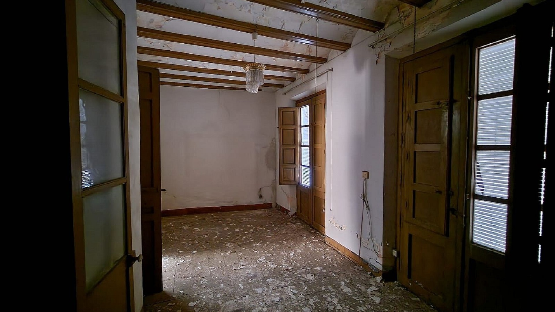 Venta - Casa de pueblo -
Villena