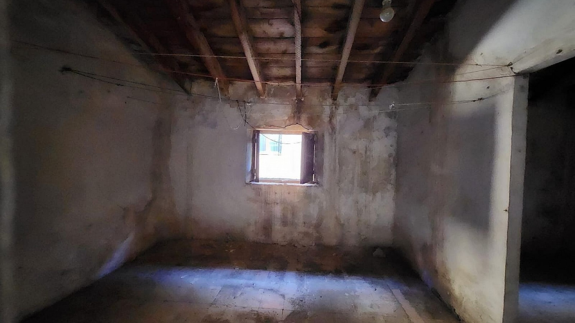 Venta - Casa de pueblo -
Villena