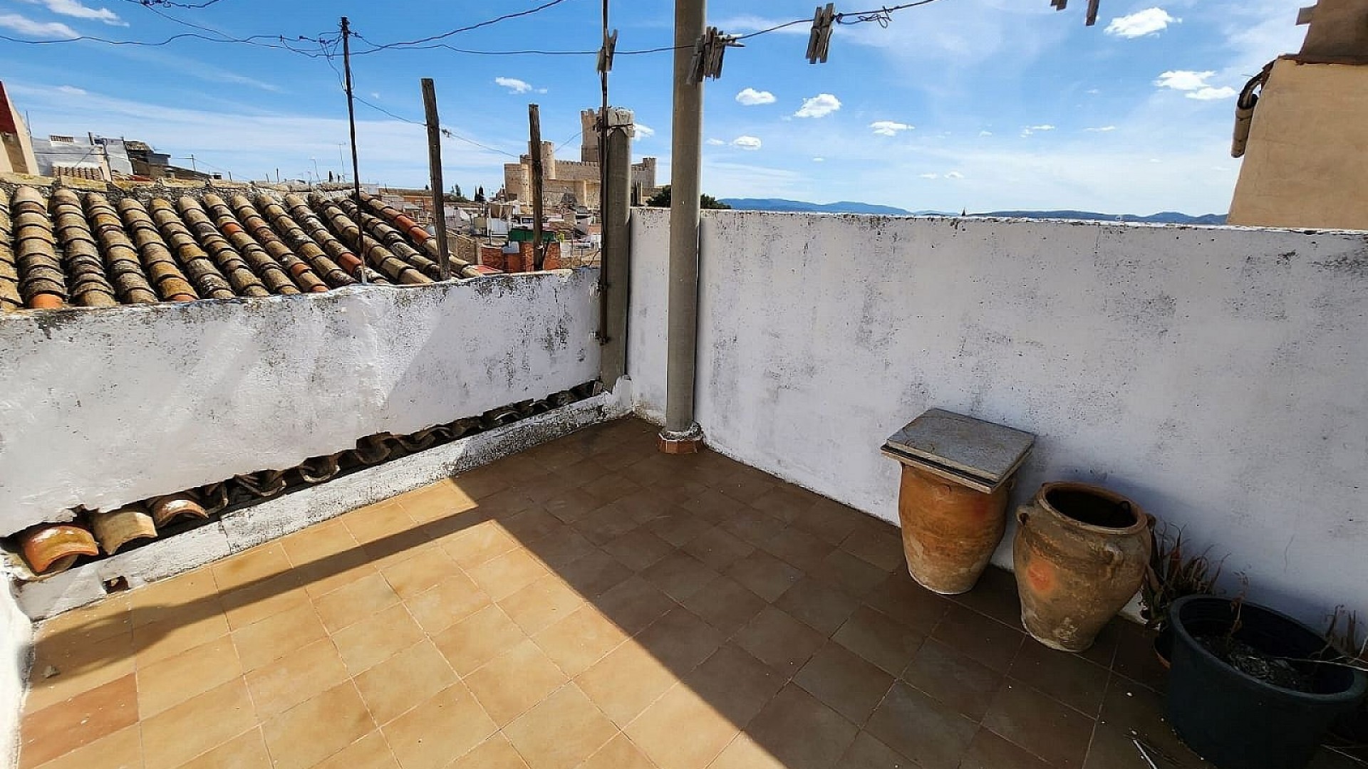 Venta - Casa de pueblo -
Villena