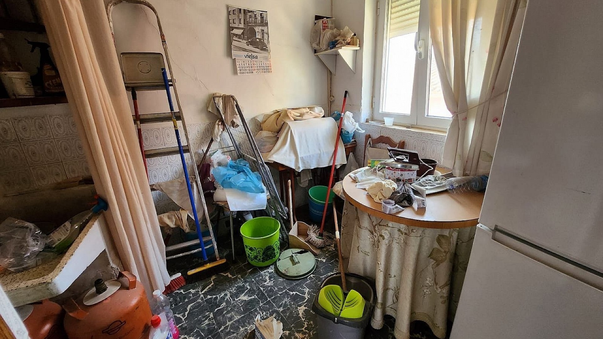 Venta - Casa de pueblo -
Villena