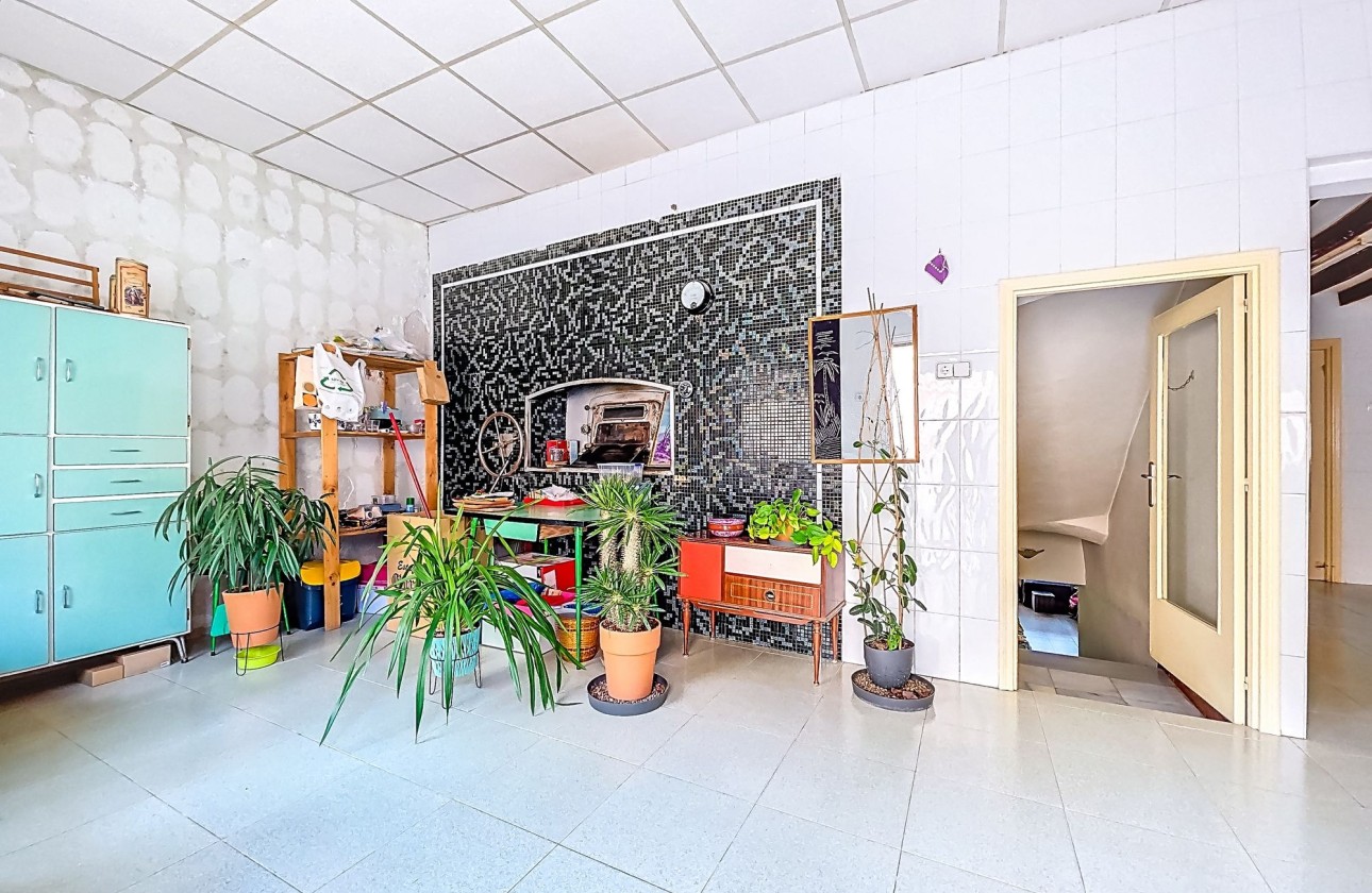 Venta - Casa señorial -
Pinoso