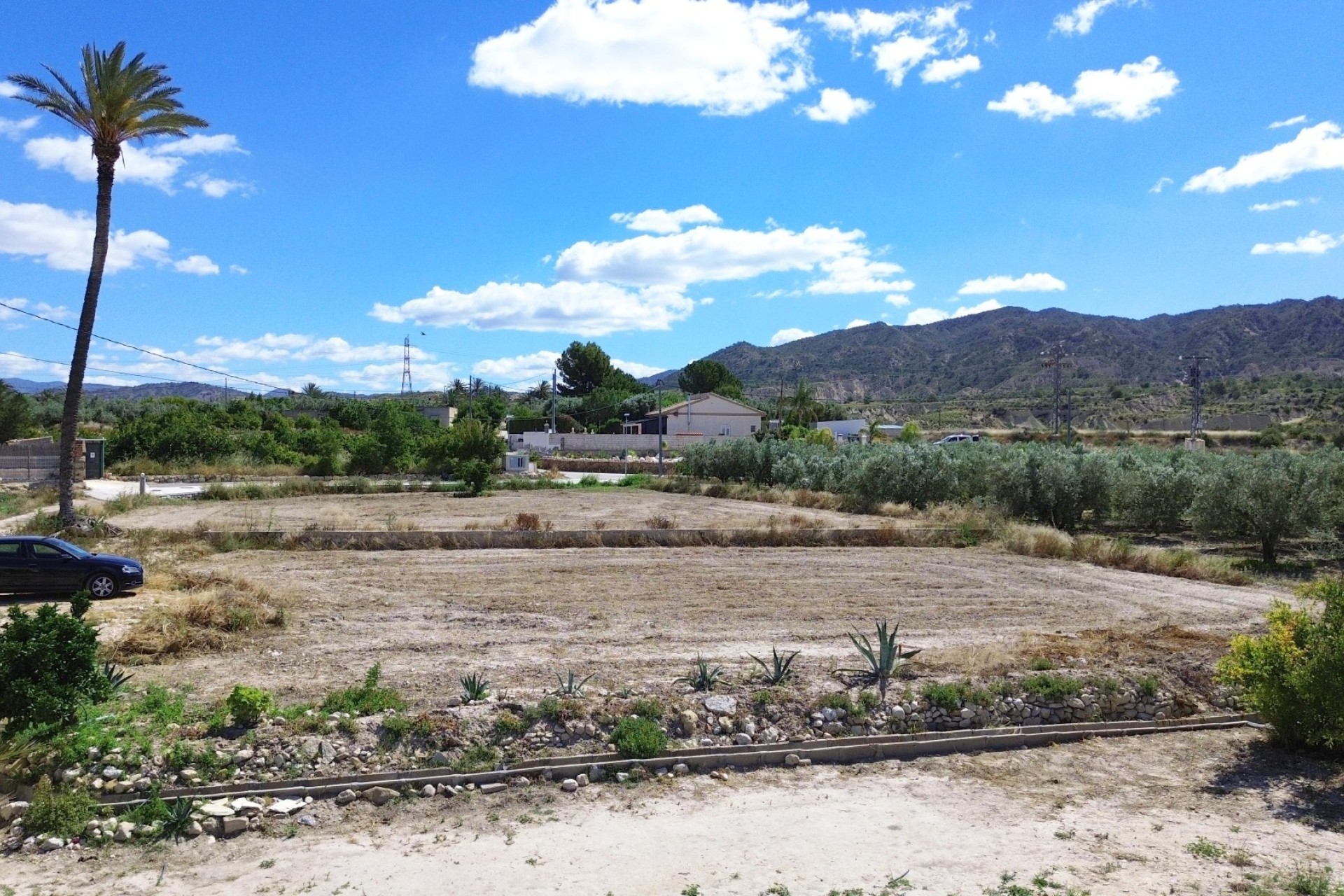 Venta - Chalet Independiente -
Abanilla