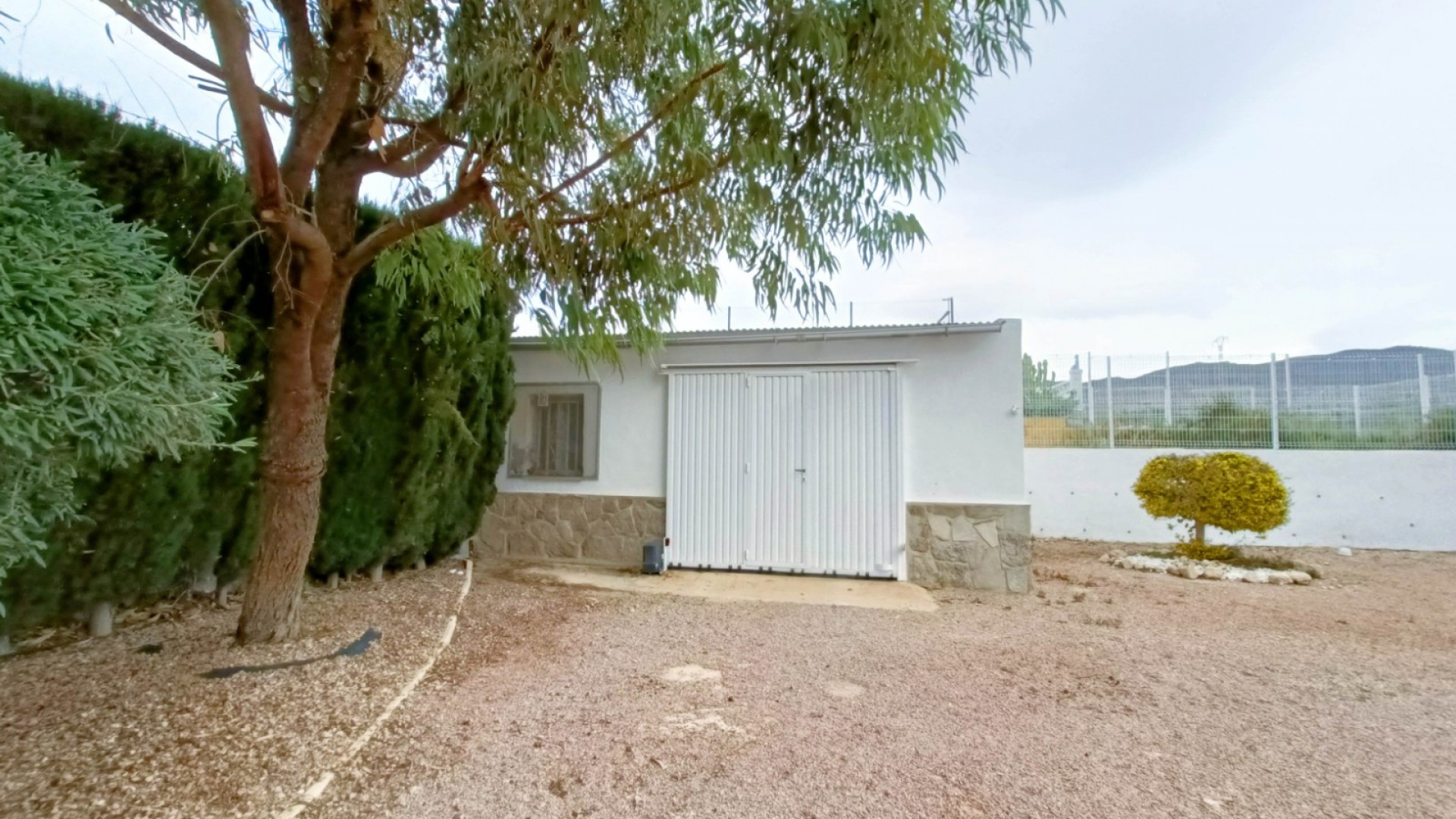 Venta - Chalet Independiente -
Albatera