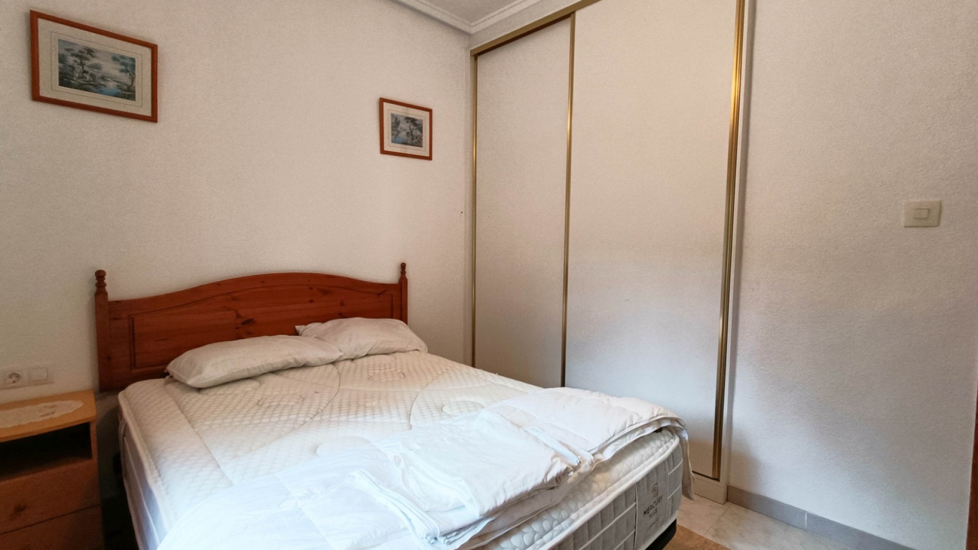 Venta - Chalet Independiente -
Albatera