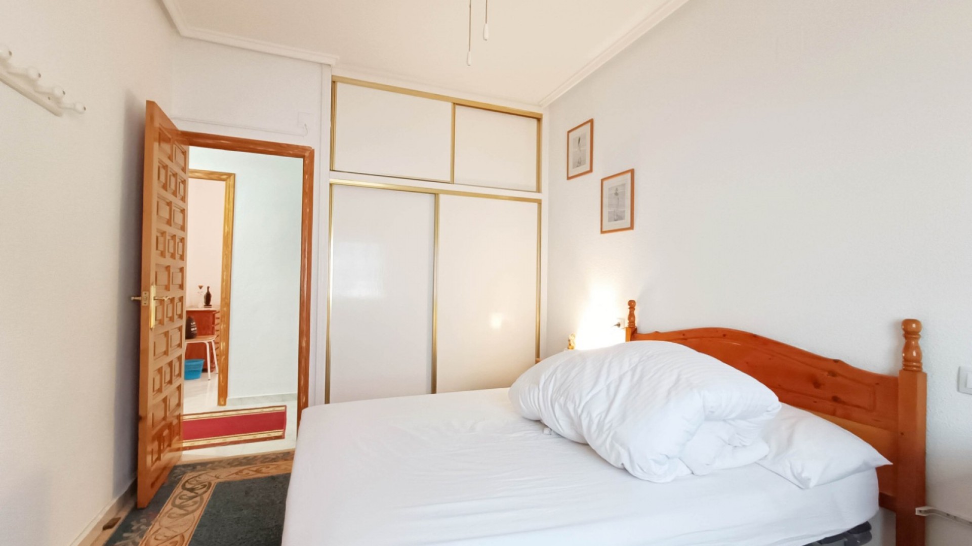 Venta - Chalet Independiente -
Albatera