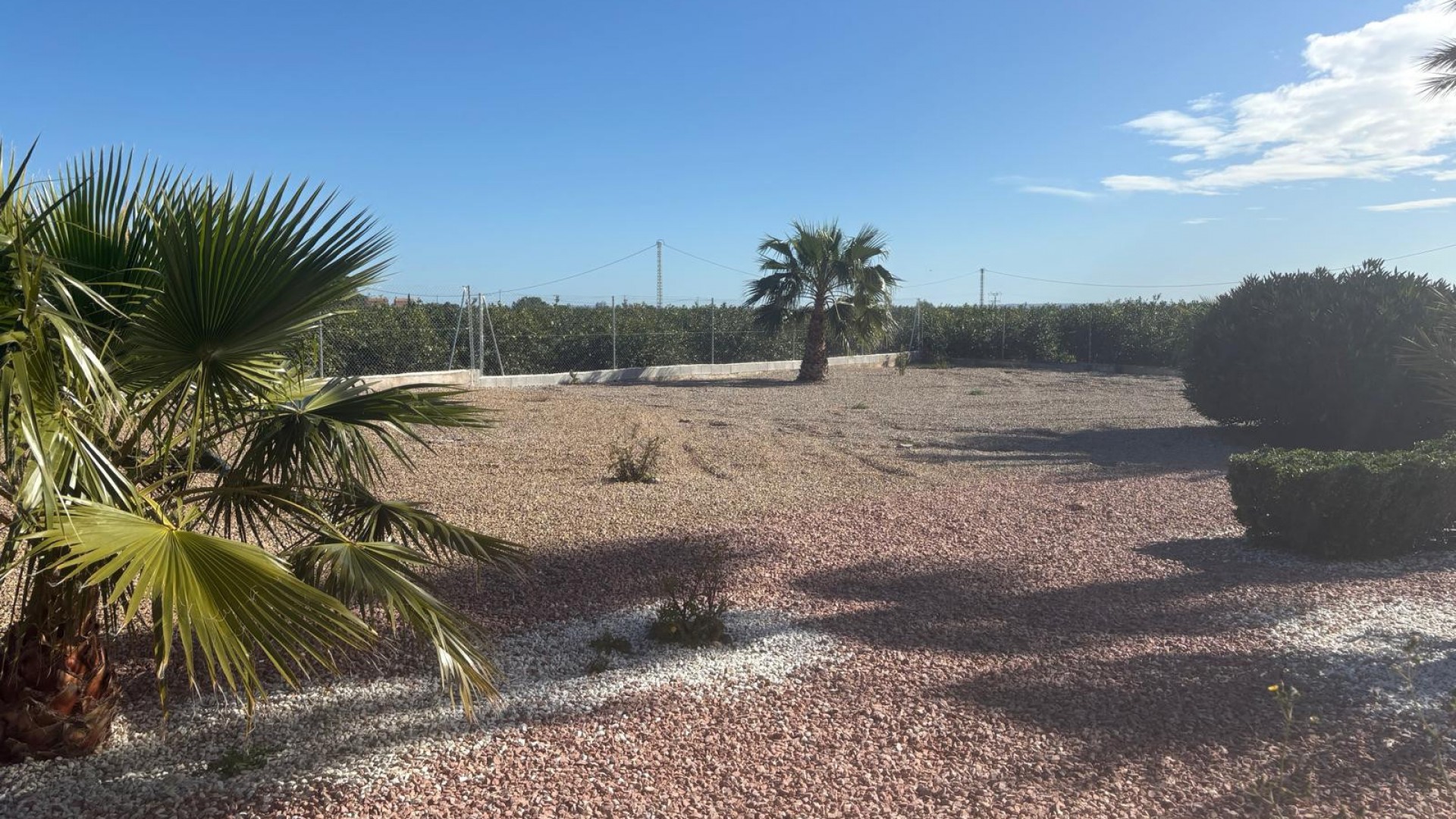 Venta - Chalet Independiente -
Albatera