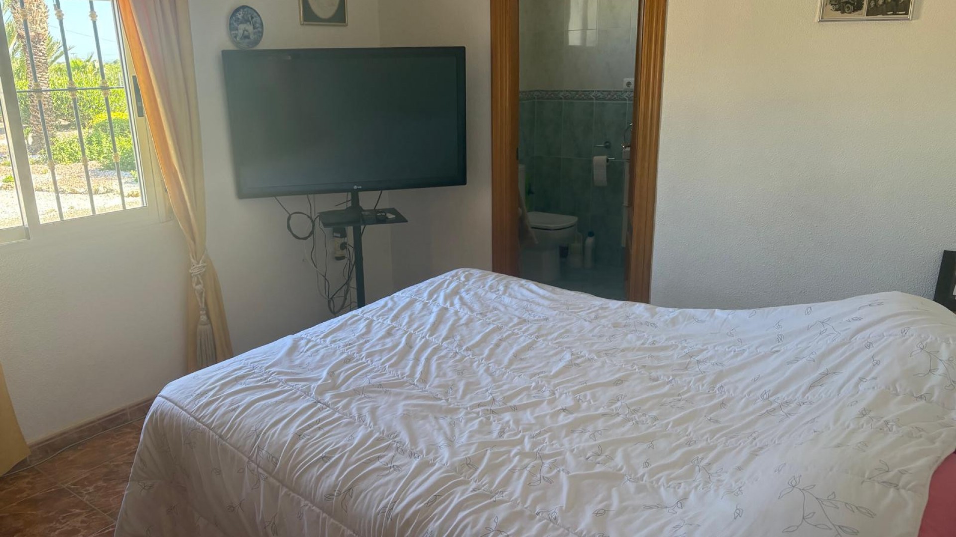 Venta - Chalet Independiente -
Albatera