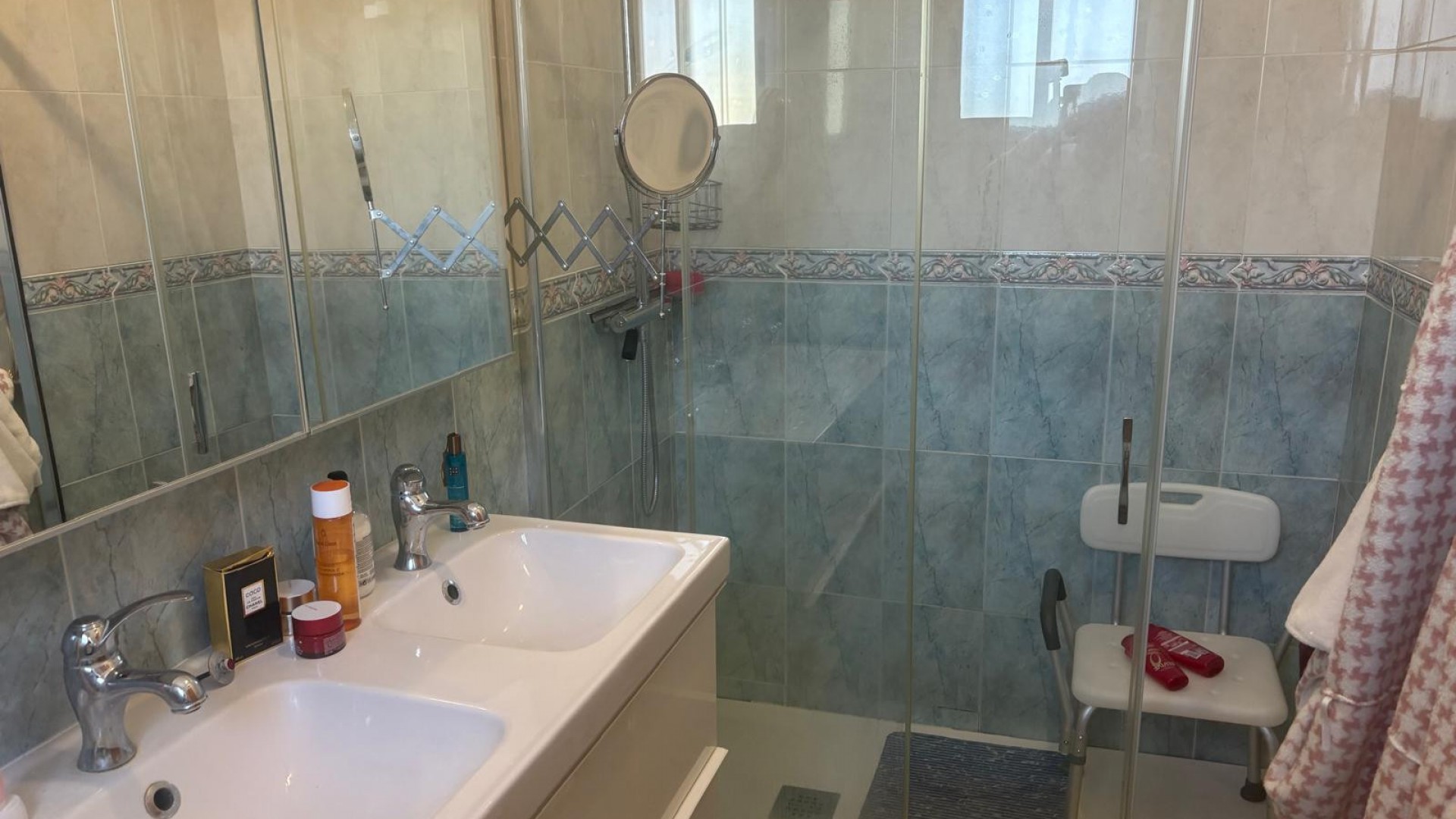 Venta - Chalet Independiente -
Albatera