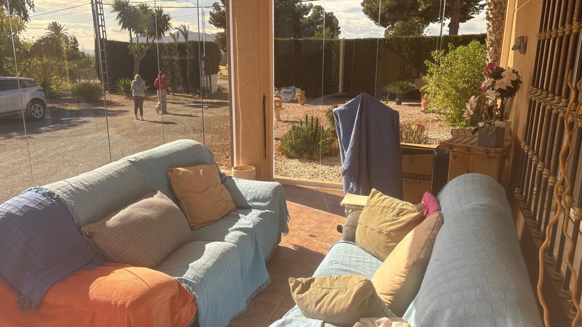 Venta - Chalet Independiente -
Albatera